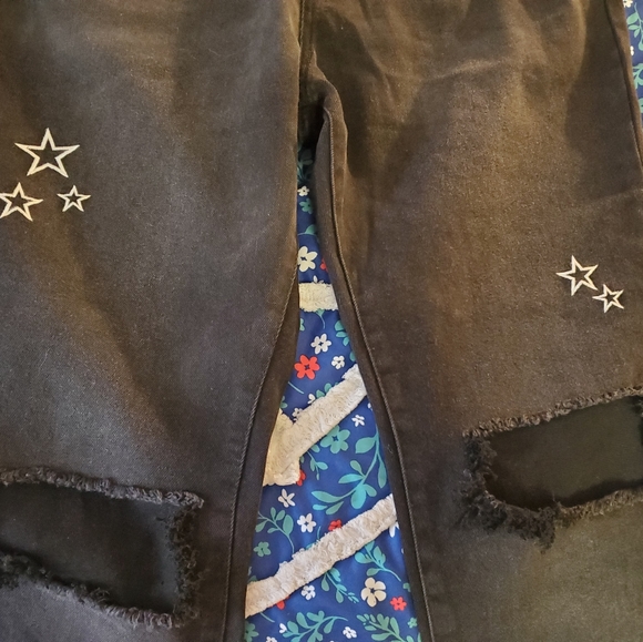 NWT brand new women's jeans - Picture 4 of 8